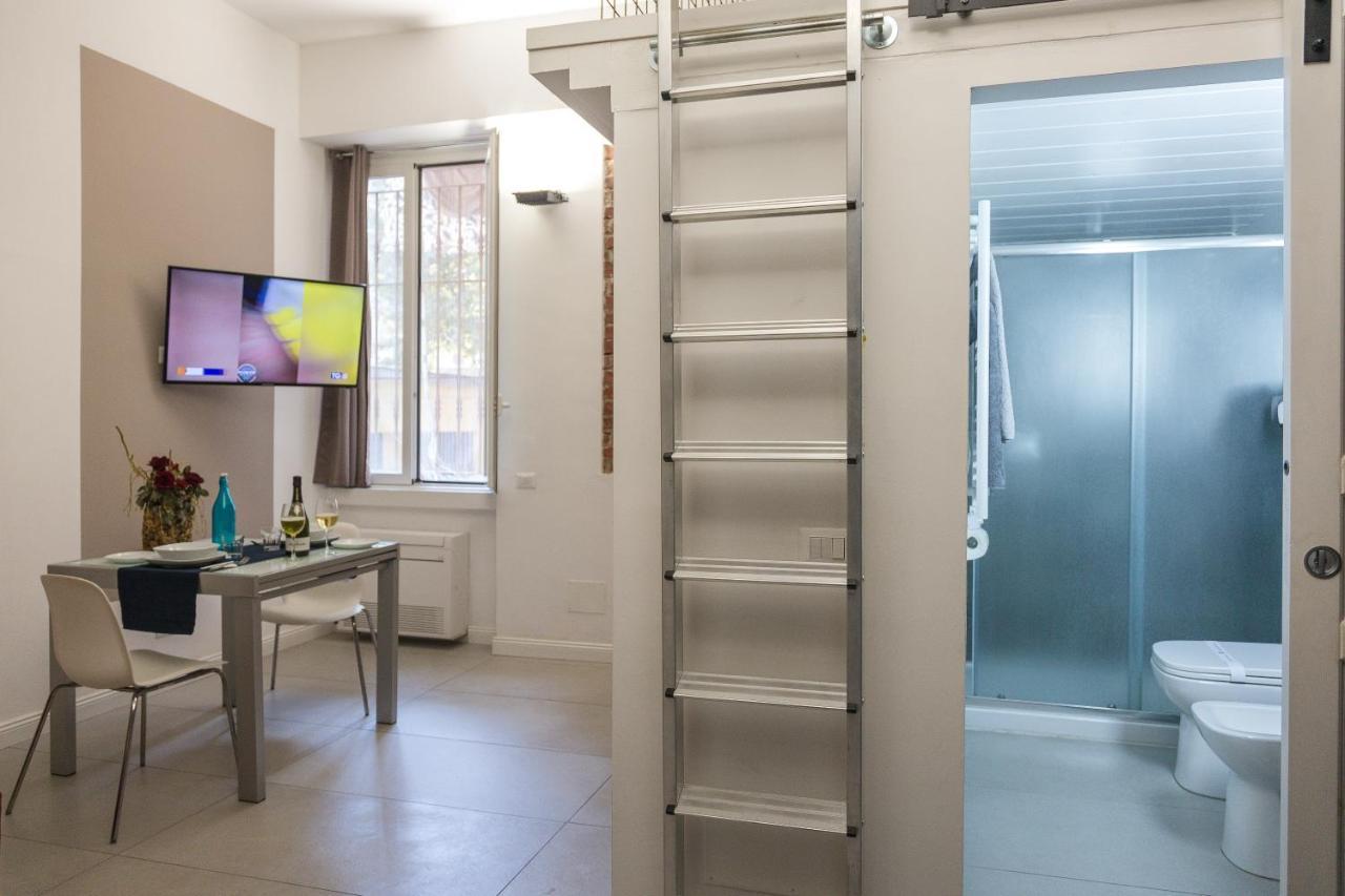 Volvinioone Monolocale Uso Esclusivo In Cermenate Apartment Milan Bagian luar foto