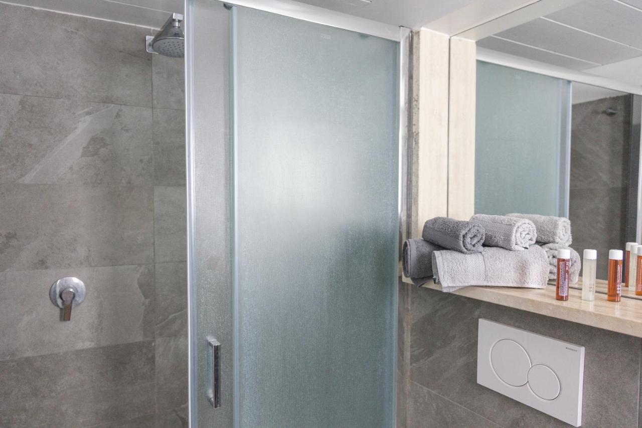 Volvinioone Monolocale Uso Esclusivo In Cermenate Apartment Milan Bagian luar foto